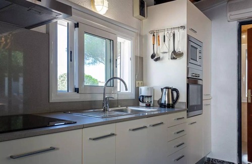 La Roca de Malvet House | Holiday house Bell-Iloc for 1 - 4 persons with 1 bedroom - Holiday home