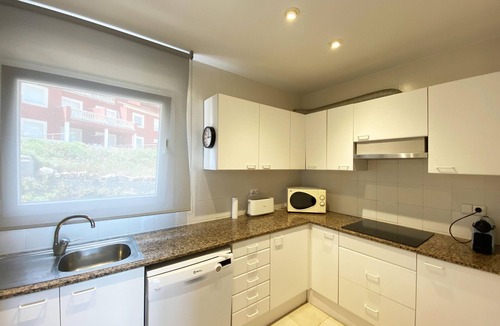 Begur Apartment | Holiday rental apartment with swimming pool in Begur, Aiguafreda