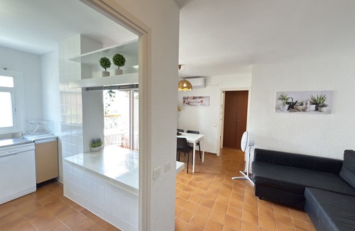 Calella Apartment | HomeHolidaysRentals Roure - Costa Barcelona