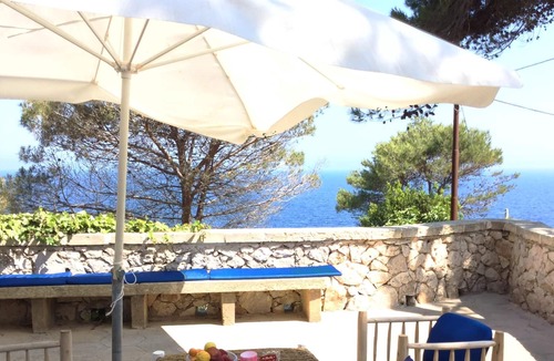 Castro Marina Villa | Homerez - Villa for 7 ppl. with swimming-pool, sea view and terrace at Castro