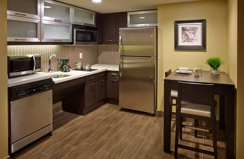Central Hamilton Hotel | Homewood Suites by Hilton Hamilton, Ontario, Canada
