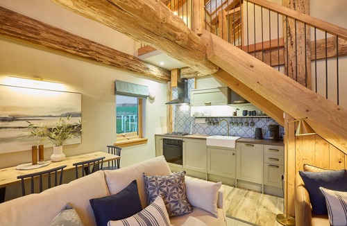 Kelso Cabin | Host & Stay | Cabin on the Loch