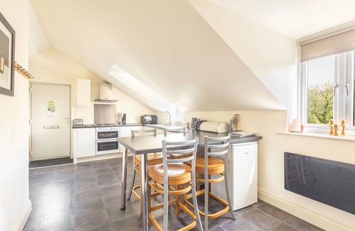 Sutton-in-Craven Apartment | Host & Stay | Woodlands View
