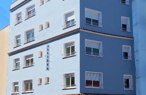 Lloret de Mar House | Hostal Julieta