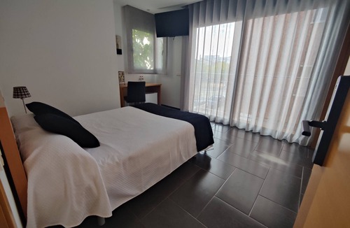 Pineda de Mar Hostel | Hostal Manel