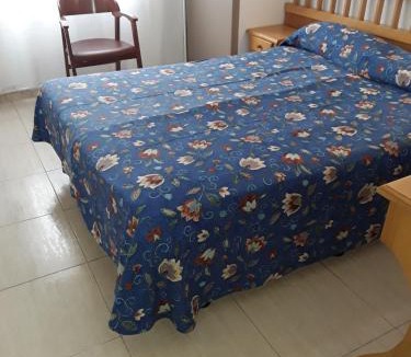 Pineda de Mar Hostel | Hostal Margarita