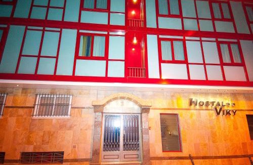 Barajas House | Hostal Viky