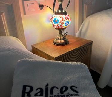Las Nogueras House | Hostel Raíces