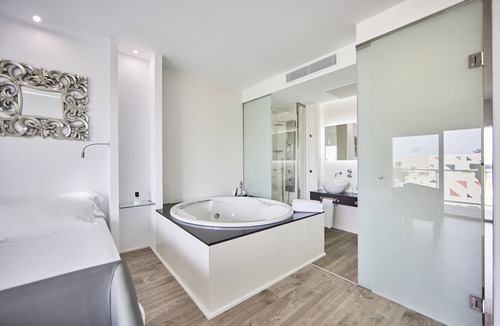 Alcudia Hotel | Hotel Astoria Playa - Adults Only
