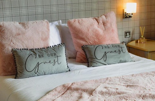 Uddingston Hotel | Hotel Baba