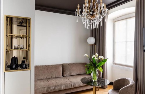 Trieste Old Town Hotel | Hotel Continentale