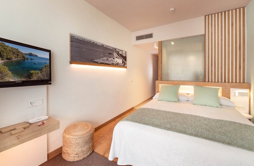 Santa Margarida Hotel | Hotel Montecarlo Spa & Wellness