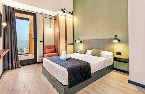 Collblanc y La Torrassa Hotel | Hotel Orangine