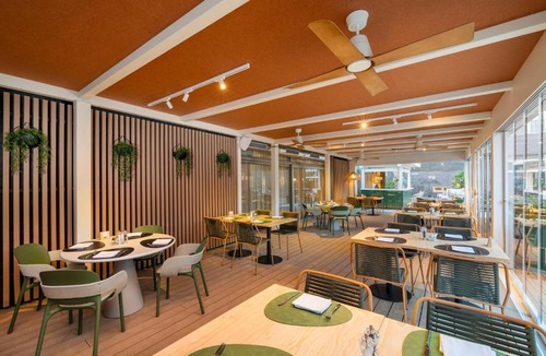 El Parc i la Llacuna del Poblenou Hotel | Hotel & Spa Villa Olimpica Suites