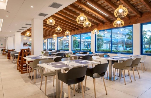 Santa Susanna Hotel | Hotel Tahití Playa & Suites 4Sup