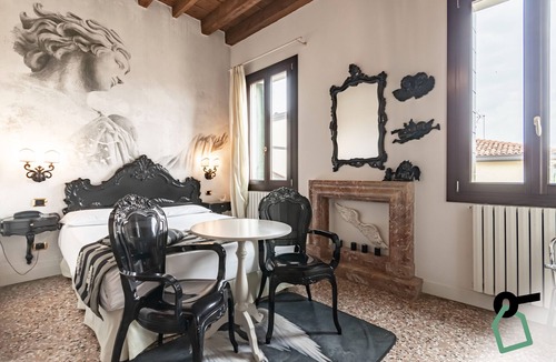 Dolo Hotel | Hotiday Room Collection - Dolo