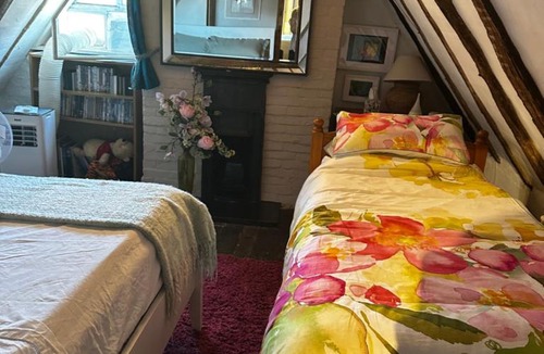 Halstead Bed & Breakfast | House of Beauty
