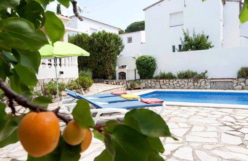 L'Escala Villa | House with private pool.HUTG-000220