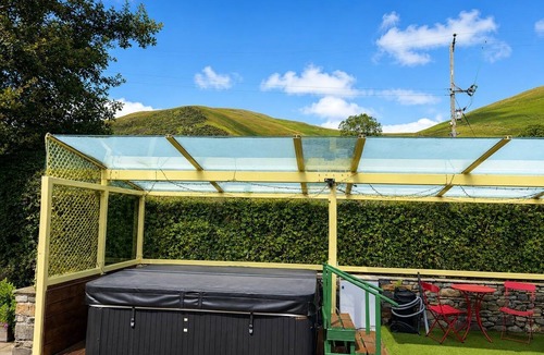 Sedbergh Apartment | Howgills Barn | Self-catering accommodation in Yorkshire | Countryside location