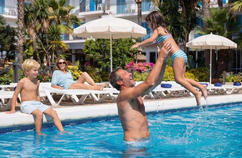 Malgrat de Mar Hotel | htopFun Planamar
