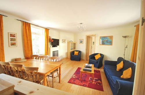 Taynuilt Cottage | Hydrangea Cottage, Detached 1750,s Stone Cottage, Fully Modernised