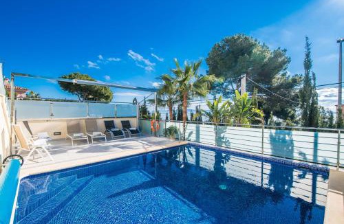 Alcanada House | Ideal Property Mallorca - Villa Alcanada 1