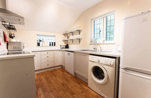 Newmarket House | Idyllic, Private and Picturesque Cottage