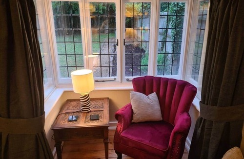 Newmarket House | Idyllic, Private and Picturesque Cottage