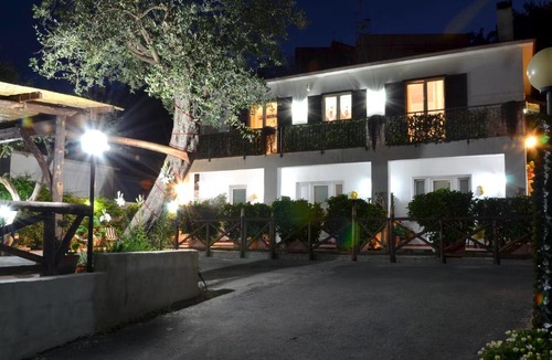 Schiazzano Bed & Breakfast | Il Cottage B&B