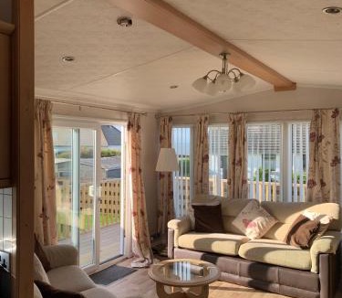 Monreith House | Immaculate 2-Bed Lodge in Monreith