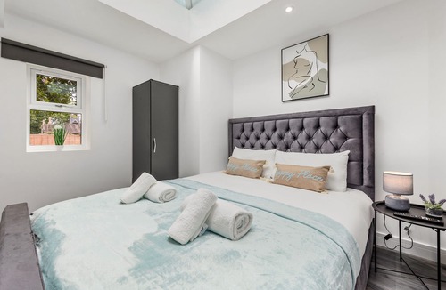 Hillrise Apartment | Impeccable Ensuite Room in Finsbury Park LondonN19