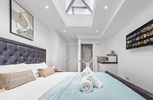 Hillrise Apartment | Impeccable Ensuite Room in Finsbury Park LondonN19