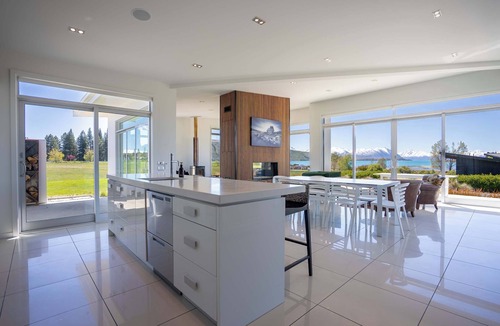 Tekapo House | Infinity Lakeview