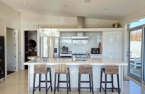 Tekapo House | Infinity Lakeview