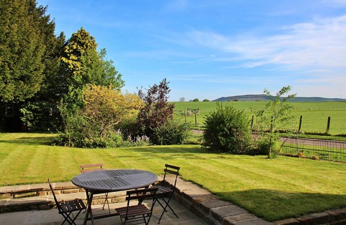 Carlton-in-Cleveland Cottage | Ingleby Manor - Courtyard Cottage