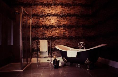 Alloa Hotel | Inglewood House and Spa