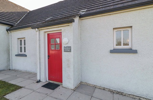 Enniskillen Cottage | INNISHORE COTTAGE, pet friendly, with open fire in Enniskillen
