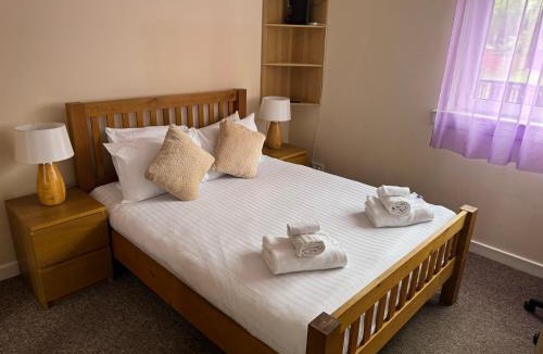 Sighthill Apartment | It is a spacious and beautiful home