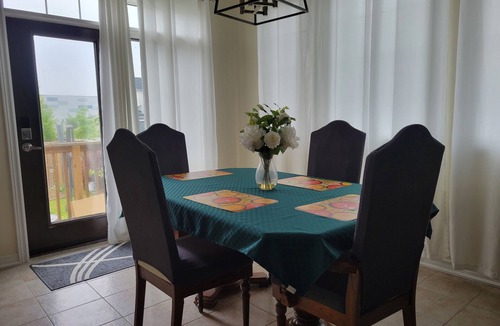 St. Davids Apartment | Jack and Jill private suite, safe and relaxing 2 bedroom apartment @ RoseGlen