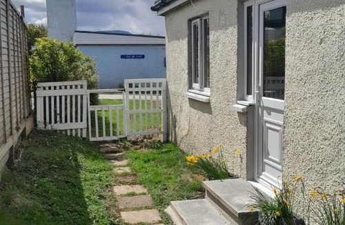 Sangomore House | Jack's place