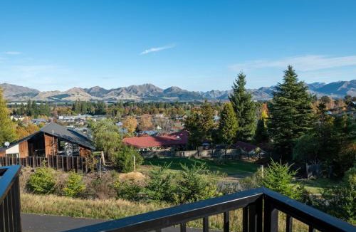 Hanmer Springs House | Jacks & Jollies Lodge - Hanmer Springs Townhouses