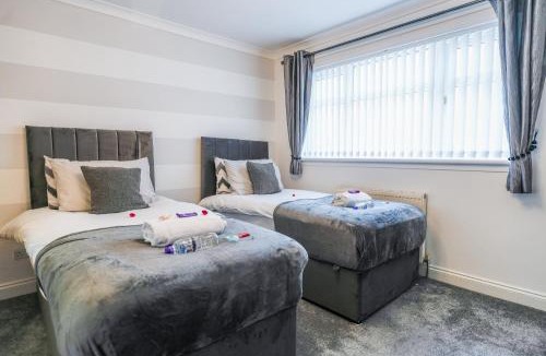 Airdrie House | Jake's House