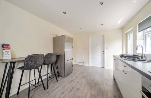 Brigg Cabin | James Ville Marina Lodge 13, Brigg