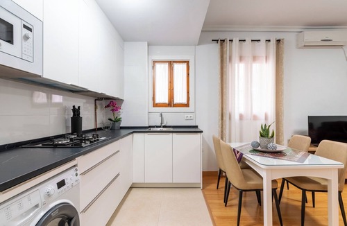 Encarnacion-Regina Apartment | Jesús Gran Poder A. 2 bedrooms