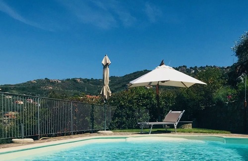 Artallo House | Just 1,5 km from beaches, Porto Maurizio and all amenities with swimming pool
