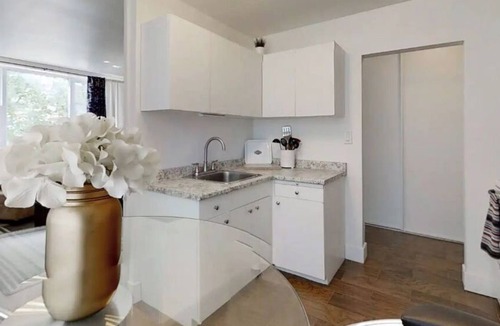South London Apartment | Just in Time for Your Stay!