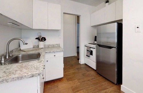 South London Apartment | Just in Time for Your Stay!