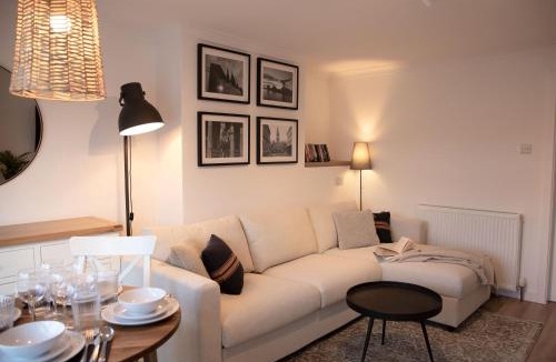 East Kilbride Apartment | Justina's House