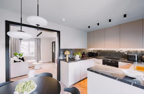 East End House | JW Executive ApartHouse