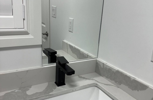 Niagara Falls House | K Niagara Guesthouse(Jasmine)